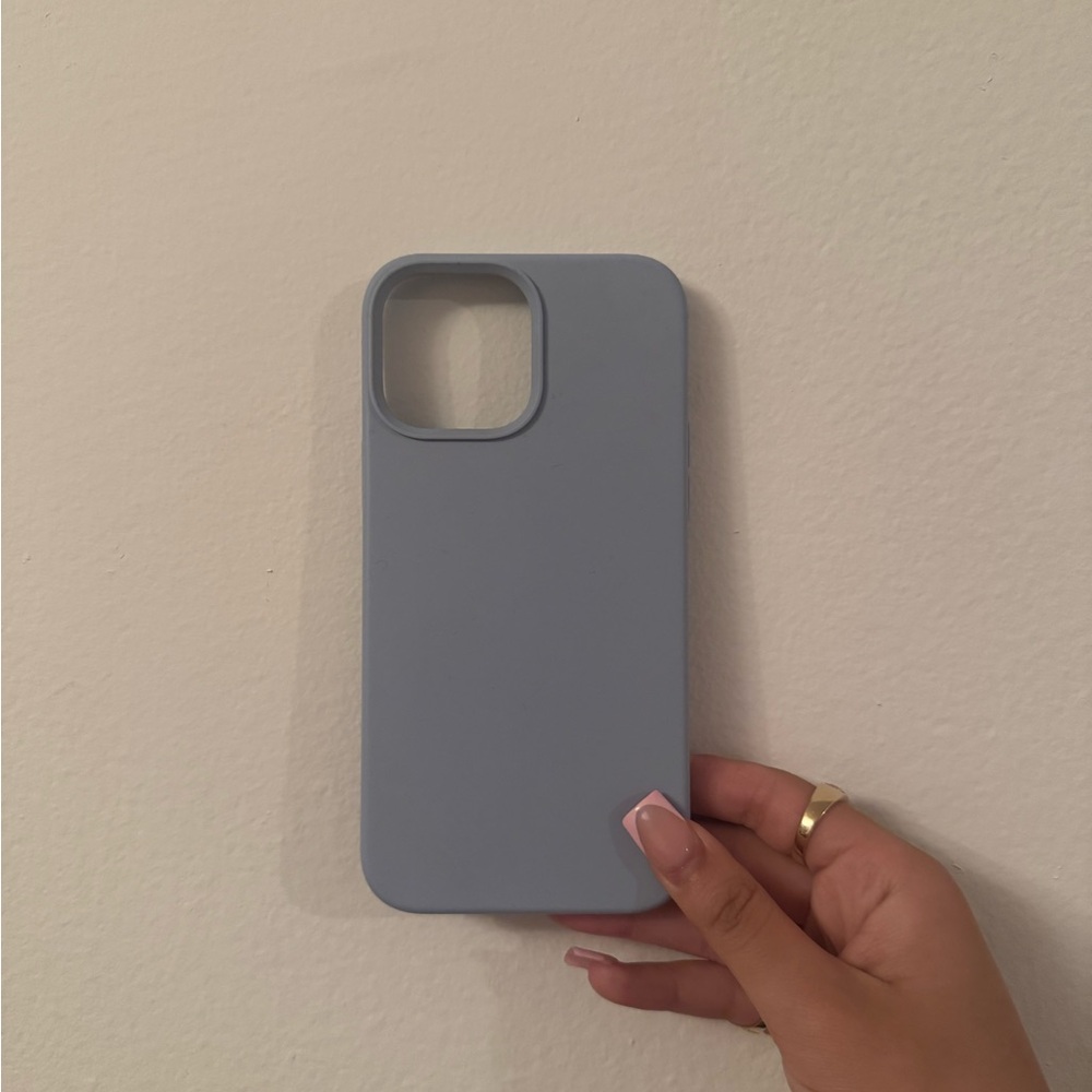 ✨3/$33 SALE      Blue Silicone Phone Case